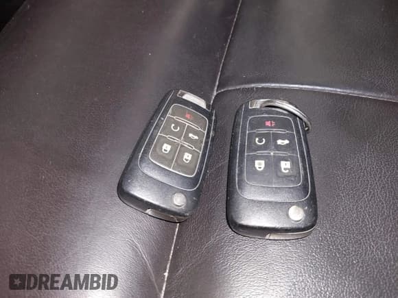 ✅ 2014 Buick LaCrosse Leather • VIN: 1G4GB5GR6EF103076 • Лот: 43277293. Опубликован ранее на IAAI с пробегом 219 420 миль. Бесплатный доступ к архиву аукционных продаж из США и подробный отчёт об истории автомобиля на DreamBid. Изображение 11.