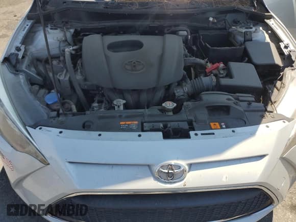 ✅ 2020 Toyota Yaris L • VIN: 3MYDLBYV8LY706441 • Лот: 71030595. Опубликован ранее на Copart с пробегом 63 398 миль. Бесплатный доступ к архиву аукционных продаж из США и подробный отчёт об истории автомобиля на DreamBid. Изображение 11.