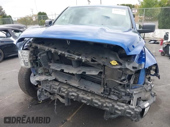 ✅ 2015 Ram 1500 Express • VIN: 1C6RR6KG0FS762887 • Lot: 42047359. Listed on IAAI with 146,963 mi. Free auction sales archive from the USA and detailed vehicle history report at DreamBid. Image 6.