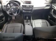 ✅ 2023 BMW X2 sDrive28i • VIN: WBXYH9C07P5W57373 • Лот: 93956565. Опубликован ранее на Copart с пробегом 9 894 миль. Бесплатный доступ к архиву аукционных продаж из США и подробный отчёт об истории автомобиля на DreamBid. Изображение 8.