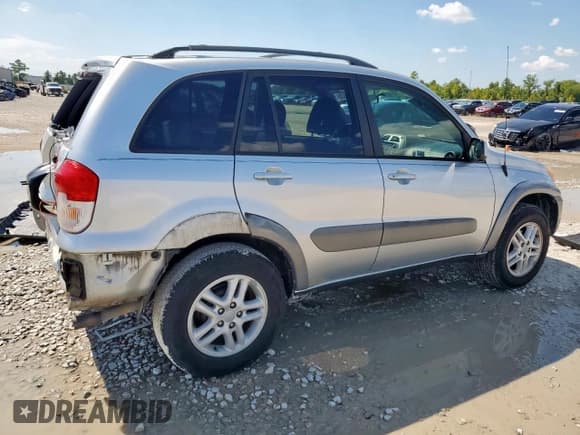 ✅ 2001 Toyota RAV4 • VIN: JTEGH20V910015835 • Lot: 83977535. Listed on Copart with 122,935 mi. Free auction sales archive from the USA and detailed vehicle history report at DreamBid. Image 3.