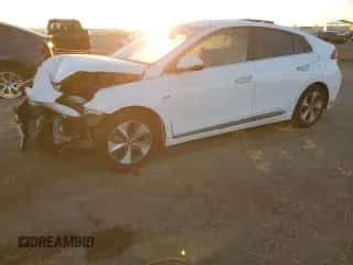 2019 Hyundai Ioniq Limited с VIN KMHC05LH8KU033413, выставлен на аукционе Copart как лот 80570944 с пробегом 95 660 миль миль и Списание • Salvage title. История ставок и продаж доступна на DreamBid. Изображение 1.