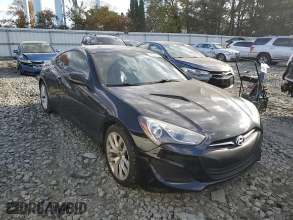 ✅ 2013 Hyundai Genesis Coupe Premium • VIN: KMHHT6KD7DU108641 • Lot: 89649125. Wystawiony na Copart z przebiegiem 87 317 mil. Bezpłatny archiwum sprzedaży aukcyjnych z USA i szczegółowy raport historii pojazdu na DreamBid. Zdjęcie 4.
