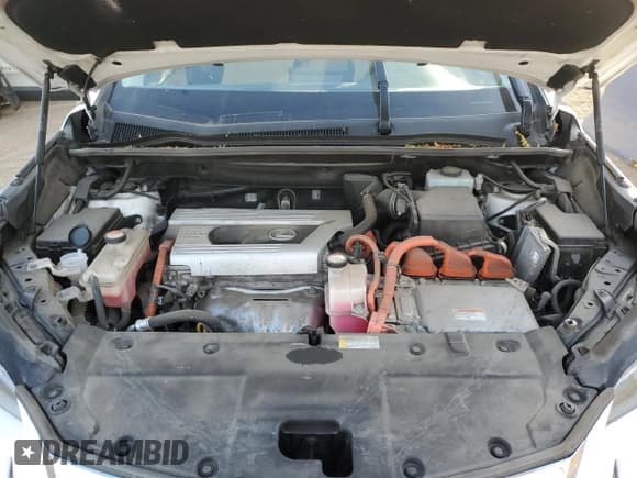 ✅ 2016 Lexus NX 300h • VIN: JTJBJRBZ9G2033452 • Lot: 91598995. Wystawiony na Copart z przebiegiem 109 298 mil. Bezpłatny archiwum sprzedaży aukcyjnych z USA i szczegółowy raport historii pojazdu na DreamBid. Zdjęcie 12.