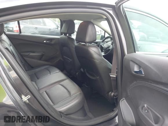 ✅ 2017 Chevrolet Cruze Premier • VIN: 1G1BF5SM9H7103630 • Lot: 43307644. Listed on IAAI with 119,658 mi. Free auction sales archive from the USA and detailed vehicle history report at DreamBid. Image 8.