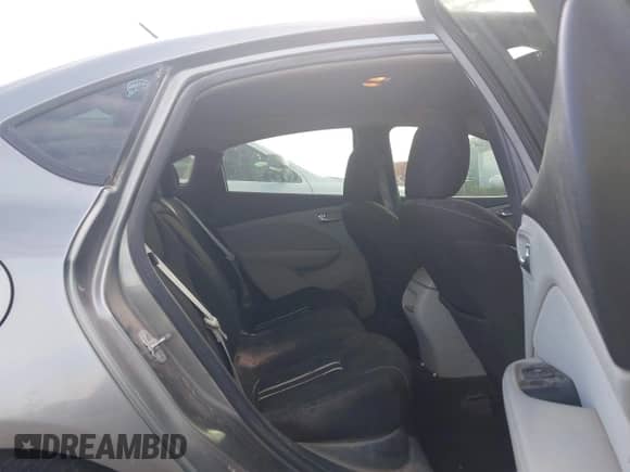 2013 Dodge Dart SXT z VIN 1C3CDFBA6DD344784, wystawiony jako IAAI lot #43405156 z przebiegiem 191 110 mil mil oraz . Historia ofert i sprzedaży dostępna na DreamBid. Obrazek 8.