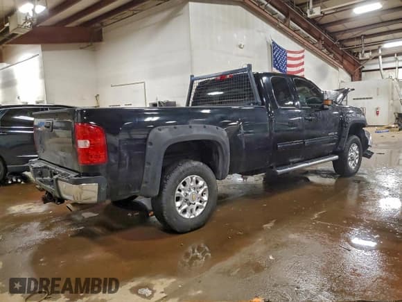 ✅ 2011 Chevrolet Silverado 2500HD LTZ • VIN: 1GC2KYCG3BZ277119 • Лот: 94443005. Опубликован ранее на Copart с пробегом 190 643 миль. Бесплатный доступ к архиву аукционных продаж из США и подробный отчёт об истории автомобиля на DreamBid. Изображение 3.