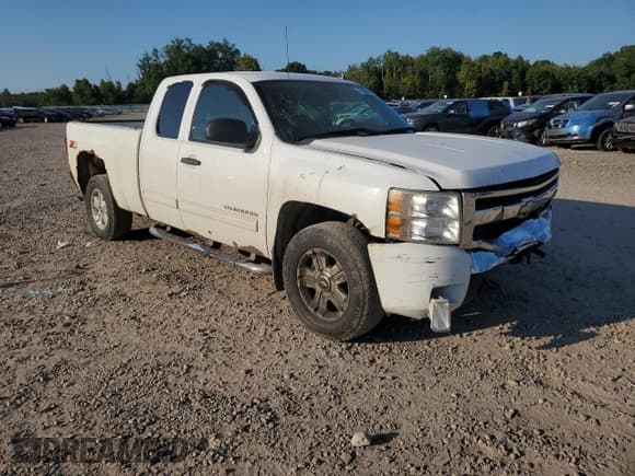 ✅ 2011 Chevrolet Silverado 1500 LT • VIN: 1GCRKSE38BZ165499 • Lot: 71603914. Listed on Copart with 183,493 mi. Free auction sales archive from the USA and detailed vehicle history report at DreamBid. Image 4.