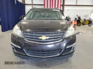 ✅ 2017 Chevrolet Traverse LT • VIN: 1GNKRGKD4HJ184797 • Lot: 69013234. Wystawiony na Copart z przebiegiem 117 937 mil. Bezpłatny archiwum sprzedaży aukcyjnych z USA i szczegółowy raport historii pojazdu na DreamBid. Zdjęcie 5.