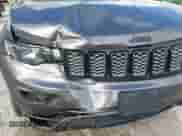 2018 Jeep Grand Cherokee Altitude z VIN 1C4RJFAG6JC312892, wystawiony jako IAAI lot #43382592 z przebiegiem 54 779 mil mil oraz . Historia ofert i sprzedaży dostępna na DreamBid. Obrazek 6.