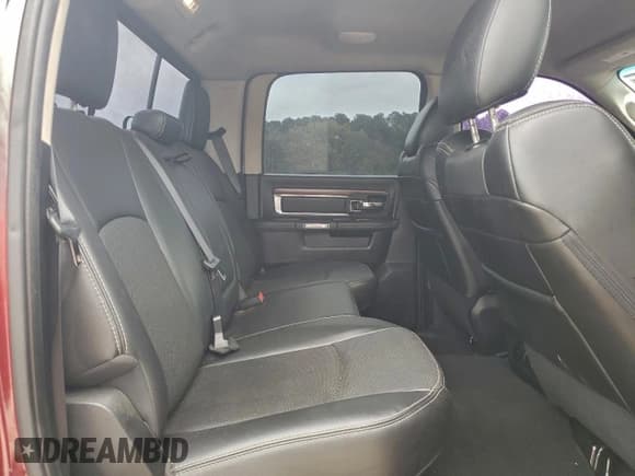 ✅ 2016 Ram 1500 Laramie • VIN: 1C6RR7NT9GS251839 • Лот: 94194005. Опубликован ранее на Copart с пробегом 134 951 миль. Бесплатный доступ к архиву аукционных продаж из США и подробный отчёт об истории автомобиля на DreamBid. Изображение 10.