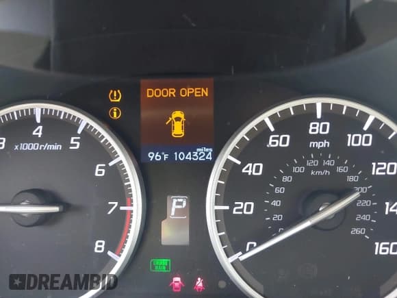 ✅ 2015 Acura RDX • VIN: 5J8TB3H31FL016563 • Lot: 42935074. Wystawiony na IAAI z przebiegiem 104 324 mil. Bezpłatny archiwum sprzedaży aukcyjnych z USA i szczegółowy raport historii pojazdu na DreamBid. Zdjęcie 7.