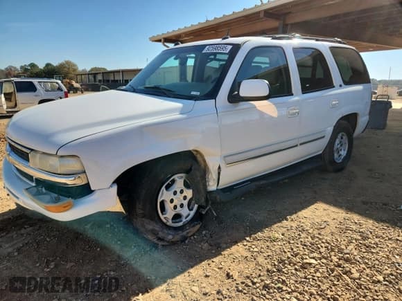 ✅ 2004 Chevrolet Tahoe LT • VIN: 1GNEC13ZX4J312282 • Lot: 92598595. Listed on Copart with 189,991 mi. Free auction sales archive from the USA and detailed vehicle history report at DreamBid. Image 1.