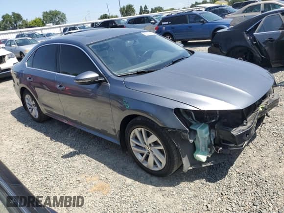 ✅ 2018 Volkswagen Passat SE • VIN: 1VWBA7A38JC043764 • Lot: 55178835. Listed on Copart with 126,005 mi. Free auction sales archive from the USA and detailed vehicle history report at DreamBid. Image 4.