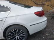 ✅ 2014 Volkswagen CC Executive • VIN: WVWGU7AN8EE535299 • Лот: 42192252. Опубликован ранее на IAAI с пробегом 62 283 миль. Бесплатный доступ к архиву аукционных продаж из США и подробный отчёт об истории автомобиля на DreamBid. Изображение 19.