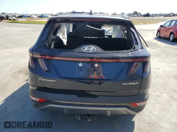 ✅ 2022 Hyundai Tucson Limited • VIN: KM8JFDA20NU081247 • Lot: 62002705. Wystawiony na Copart z przebiegiem Nie podano. Bezpłatny archiwum sprzedaży aukcyjnych z USA i szczegółowy raport historii pojazdu na DreamBid. Zdjęcie 6.