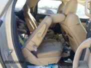 ✅ 2011 GMC Acadia SLT1 • VIN: 1GKKRRED1BJ369191 • Lot: 43301428. Wystawiony na IAAI z przebiegiem Nie podano. Bezpłatny archiwum sprzedaży aukcyjnych z USA i szczegółowy raport historii pojazdu na DreamBid. Zdjęcie 8.