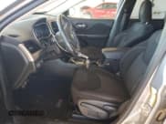 ✅ 2015 Jeep Cherokee Latitude • VIN: 1C4PJLCB2FW694397 • Lot: 82248225. Wystawiony na Copart z przebiegiem 115 970 mil. Bezpłatny archiwum sprzedaży aukcyjnych z USA i szczegółowy raport historii pojazdu na DreamBid. Zdjęcie 7.