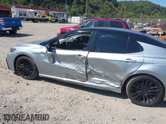 2023 Toyota Camry XSE with VIN 4T1K61BK1PU102403, listed as a IAAI auction lot 43206308 with 26,129 mi miles and . Bid and sale history available at DreamBid. Image 6.