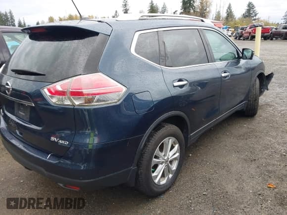 ✅ 2016 Nissan Rogue S • VIN: 5N1AT2MV5GC784192 • Lot: 43571226. Wystawiony na IAAI z przebiegiem 132 495 mil. Bezpłatny archiwum sprzedaży aukcyjnych z USA i szczegółowy raport historii pojazdu na DreamBid. Zdjęcie 4.