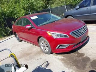 2016 Hyundai Sonata SE с VIN 5NPE24AF8GH400119, выставлен на аукционе IAAI как лот 43018085 с пробегом 82 563 миль миль и . История ставок и продаж доступна на DreamBid. Изображение 1.