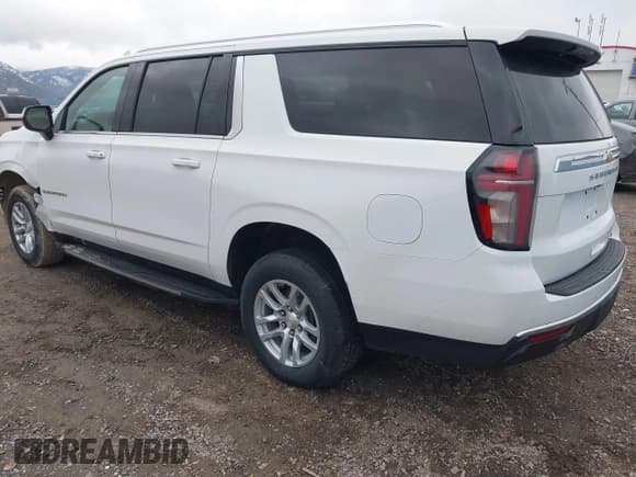 ✅ 2023 Chevrolet Suburban LT • VIN: 1GNSCCKD2PR203535 • Lot: 41813006. Wystawiony na IAAI z przebiegiem 66 408 mil. Bezpłatny archiwum sprzedaży aukcyjnych z USA i szczegółowy raport historii pojazdu na DreamBid. Zdjęcie 3.