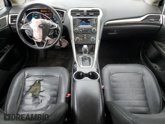 ✅ 2015 Ford Fusion SE • VIN: 1FA6P0HD5F5129673 • Lot: 80832875. Wystawiony na Copart z przebiegiem 58 668 mil. Bezpłatny archiwum sprzedaży aukcyjnych z USA i szczegółowy raport historii pojazdu na DreamBid. Zdjęcie 8.