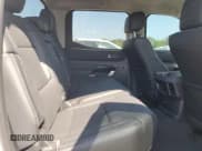 ✅ 2024 Toyota Tundra Limited • VIN: 5TFWA5EC9RX024681 • Lot: 64120245. Wystawiony na Copart z przebiegiem 31 124 mil. Bezpłatny archiwum sprzedaży aukcyjnych z USA i szczegółowy raport historii pojazdu na DreamBid. Zdjęcie 10.