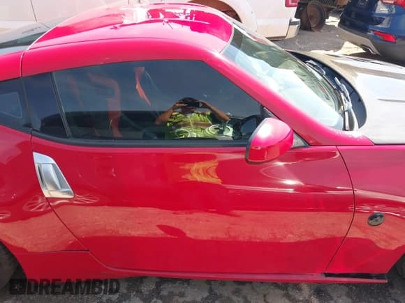 ✅ 2016 Nissan 370Z • VIN: JN1AZ4EH1GM935162 • Lot: 43103943. Wystawiony na IAAI z przebiegiem 113 909 mil. Bezpłatny archiwum sprzedaży aukcyjnych z USA i szczegółowy raport historii pojazdu na DreamBid. Zdjęcie 13.