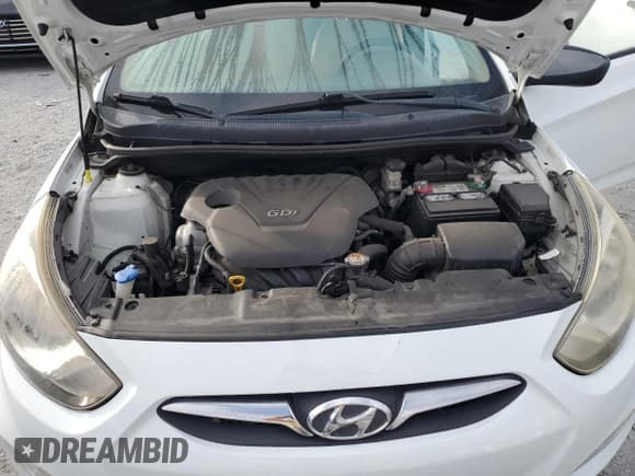 ✅ 2013 Hyundai Accent GLS • VIN: KMHCU4AE6DU306553 • Лот: 90219615. Опубликован ранее на Copart с пробегом 83 223 миль. Бесплатный доступ к архиву аукционных продаж из США и подробный отчёт об истории автомобиля на DreamBid. Изображение 11.
