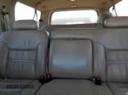 ✅ 2000 Ford Excursion Limited • VIN: 1FMNU42S6YED19493 • Лот: 60315735. Опубликован ранее на Copart с пробегом 180 337 миль. Бесплатный доступ к архиву аукционных продаж из США и подробный отчёт об истории автомобиля на DreamBid. Изображение 10.