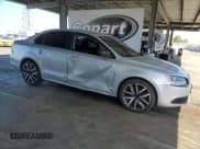 ✅ 2012 Volkswagen Jetta S • VIN: 3VW2K7AJ8CM354625 • Лот: 61662375. Опубликован ранее на Copart с пробегом 142 968 миль. Бесплатный доступ к архиву аукционных продаж из США и подробный отчёт об истории автомобиля на DreamBid. Изображение 4.