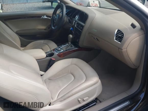 ✅ 2012 Audi A5 Premium Plus • VIN: WAULFAFH5CN001468 • Лот: 42794267. Опубликован ранее на IAAI с пробегом 78 864 миль. Бесплатный доступ к архиву аукционных продаж из США и подробный отчёт об истории автомобиля на DreamBid. Изображение 5.