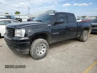 ✅ 2013 GMC Sierra 1500 SLT • VIN: 1GTR2WE7XDZ142206 • Lot: 81907495. Listed on Copart with 112,797 mi. Free auction sales archive from the USA and detailed vehicle history report at DreamBid. Image 1.