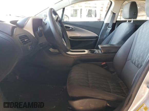 ✅ 2013 Chevrolet Volt • VIN: 1G1RE6E40DU123084 • Lot: 79946714. Wystawiony na Copart z przebiegiem 226 132 mil. Bezpłatny archiwum sprzedaży aukcyjnych z USA i szczegółowy raport historii pojazdu na DreamBid. Zdjęcie 7.