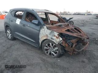 ✅ 2021 Hyundai Tucson Value • VIN: KM8J3CA47MU292237 • Лот: 41302323. Опубликован ранее на IAAI с пробегом Не указан. Бесплатный доступ к архиву аукционных продаж из США и подробный отчёт об истории автомобиля на DreamBid. Изображение 1.