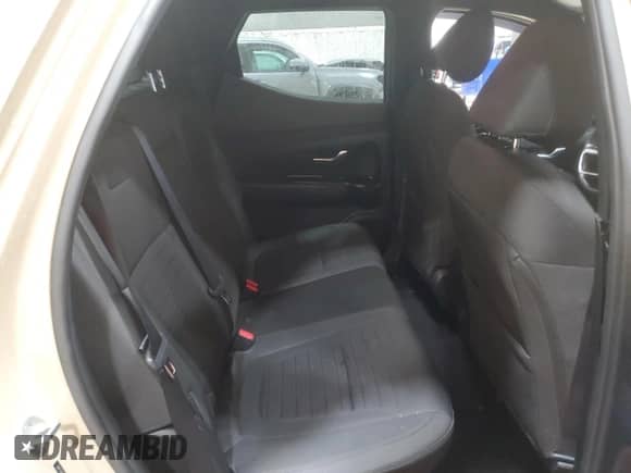 2023 Hyundai Santa Cruz SE с VIN 5NTJADAE0PH053962, выставлен на аукционе Copart как лот 82103124 с пробегом 48 492 миль миль и Списание • Salvage title. История ставок и продаж доступна на DreamBid. Изображение 11.