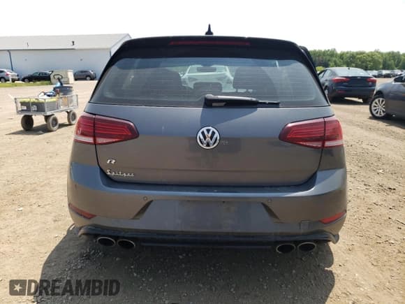 ✅ 2019 Volkswagen Golf R • VIN: WVWWA7AUXKW223664 • Lot: 59094145. Wystawiony na Copart z przebiegiem 110 659 mil. Bezpłatny archiwum sprzedaży aukcyjnych z USA i szczegółowy raport historii pojazdu na DreamBid. Zdjęcie 6.