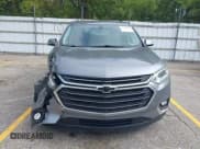 ✅ 2019 Chevrolet Traverse LT Cloth • VIN: 1GNERGKW0KJ297734 • Lot: 43288068. Wystawiony na IAAI z przebiegiem 114 751 mil. Bezpłatny archiwum sprzedaży aukcyjnych z USA i szczegółowy raport historii pojazdu na DreamBid. Zdjęcie 12.