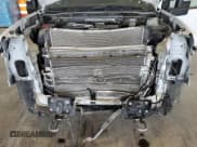 ✅ 2024 Chevrolet Silverado 2500HD LT • VIN: 2GC4YNEY6R1126547 • Лот: 82101135. Опубликован ранее на Copart с пробегом 64 808 миль. Бесплатный доступ к архиву аукционных продаж из США и подробный отчёт об истории автомобиля на DreamBid. Изображение 11.