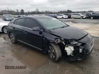 2019 Hyundai Ioniq SEL z VIN KMHC75LC8KU125282, wystawiony jako Copart lot #45706834 z przebiegiem 81 418 mil mil oraz . Historia ofert i sprzedaży dostępna na DreamBid. Obrazek 4.