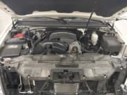 ✅ 2014 Cadillac Escalade ESV Premium • VIN: 1GYS4JEF9ER117007 • Lot: 41744946. Wystawiony na IAAI z przebiegiem 249 381 mil. Bezpłatny archiwum sprzedaży aukcyjnych z USA i szczegółowy raport historii pojazdu na DreamBid. Zdjęcie 10.