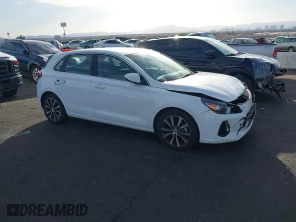 ✅ 2019 Hyundai Elantra • VIN: KMHH35LE7KU090303 • Lot: 41706847. Listed on IAAI with 106,492 mi. Free auction sales archive from the USA and detailed vehicle history report at DreamBid. Image 1.