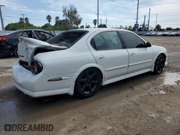 ✅ 2001 Nissan Maxima GXE • VIN: JN1CA31DX1T609659 • Lot: 68002774. Wystawiony na Copart z przebiegiem 145 241 mil. Bezpłatny archiwum sprzedaży aukcyjnych z USA i szczegółowy raport historii pojazdu na DreamBid. Zdjęcie 3.