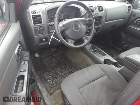 ✅ 2004 Chevrolet Colorado LS Z71 • VIN: 1GCDT196948120375 • Лот: 59990615. Опубликован ранее на Copart с пробегом 208 744 миль. Бесплатный доступ к архиву аукционных продаж из США и подробный отчёт об истории автомобиля на DreamBid. Изображение 8.