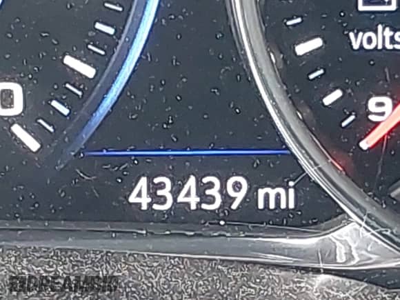 2021 Chevrolet Blazer RS с VIN 3GNKBKRS5MS574473, выставлен на аукционе IAAI как лот 42888076 с пробегом 43 439 миль миль и . История ставок и продаж доступна на DreamBid. Изображение 7.