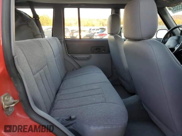 ✅ 1998 Jeep Cherokee Sport • VIN: 1J4FJ68SXWL132815 • Лот: 91765505. Опубликован ранее на Copart с пробегом 102 744 миль. Бесплатный доступ к архиву аукционных продаж из США и подробный отчёт об истории автомобиля на DreamBid. Изображение 11.