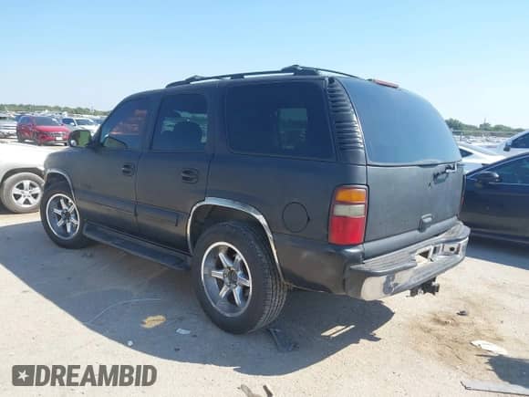2002 Chevrolet Tahoe LS с VIN 1GNEC13Z02R285446, выставлен на аукционе IAAI как лот 43327625 с пробегом 191 134 миль миль и . История ставок и продаж доступна на DreamBid. Изображение 3.