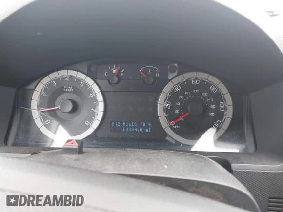 ✅ 2009 Ford Escape Limited • VIN: 1FMCU04G89KA57813 • Lot: 43643800. Listed on IAAI with 169,384 mi. Free auction sales archive from the USA and detailed vehicle history report at DreamBid. Image 7.