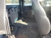 ✅ 2002 Chevrolet Silverado 1500 • VIN: 2GCEK19VX21335522 • Лот: 77007204. Опубликован ранее на Copart с пробегом 143 292 миль. Бесплатный доступ к архиву аукционных продаж из США и подробный отчёт об истории автомобиля на DreamBid. Изображение 10.